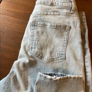 Wild Fable slightly distressed jeans size 14